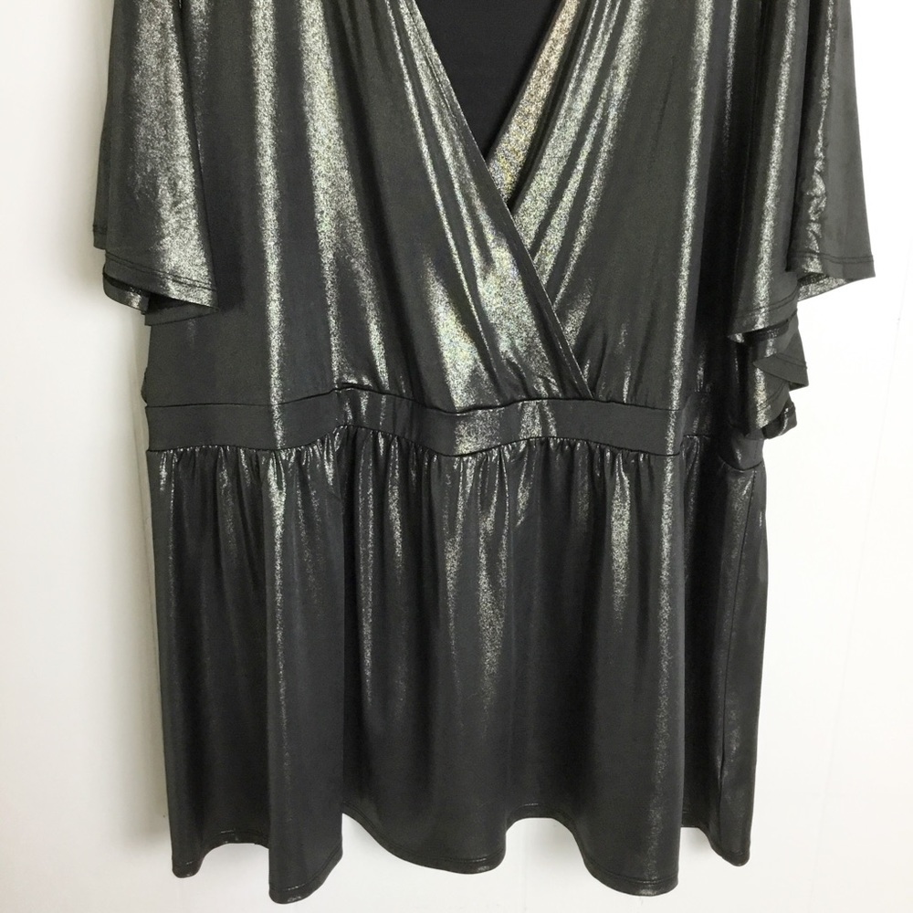 Torrid Black Metallic Flutter Sleeves Surplice Babydoll Top Size 4X - Picture 2 of 4